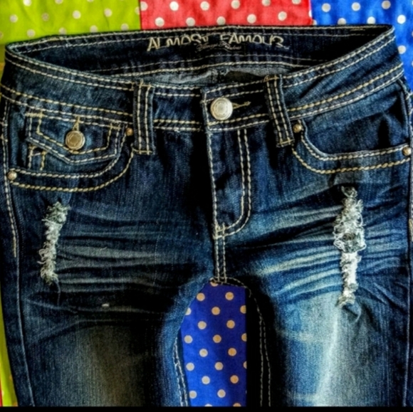 Almost Famous Jeans Size 1 Skinny Leg Jegging Nwot - Picture 8 of 11